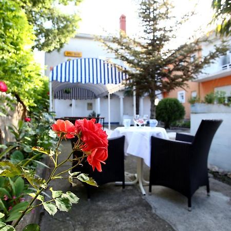 Rooms & Apartments Soline Nuove Биоград-на-Мору Экстерьер фото