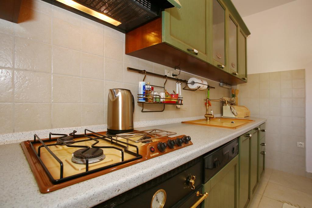 Rooms & Apartments Soline Nuove Биоград-на-Мору Экстерьер фото