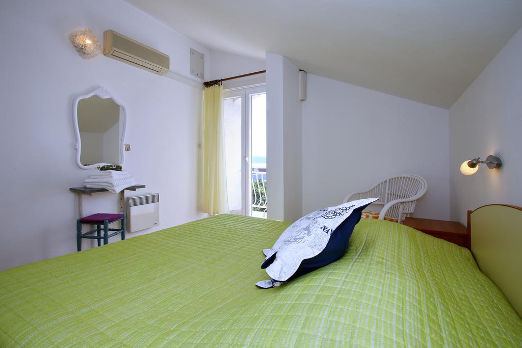 Rooms & Apartments Soline Nuove Биоград-на-Мору Экстерьер фото