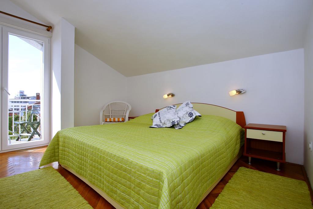 Rooms & Apartments Soline Nuove Биоград-на-Мору Экстерьер фото