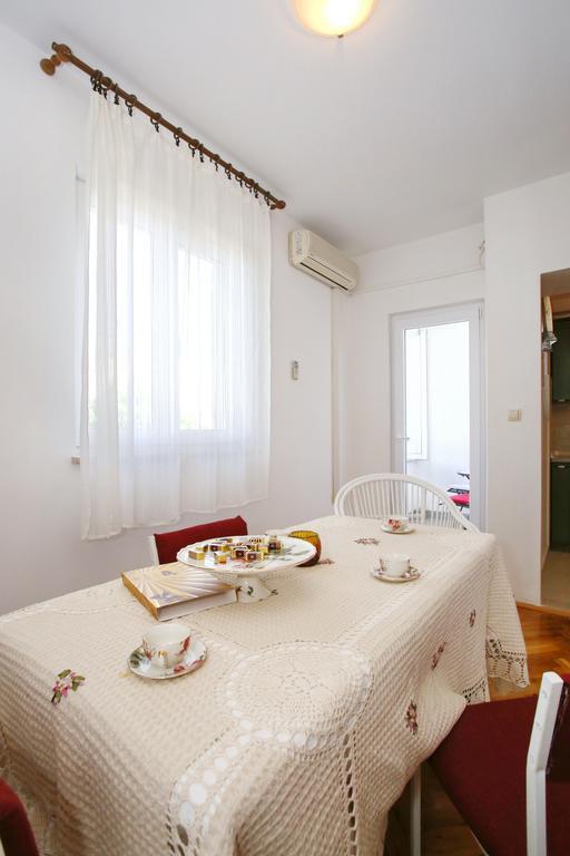 Rooms & Apartments Soline Nuove Биоград-на-Мору Экстерьер фото