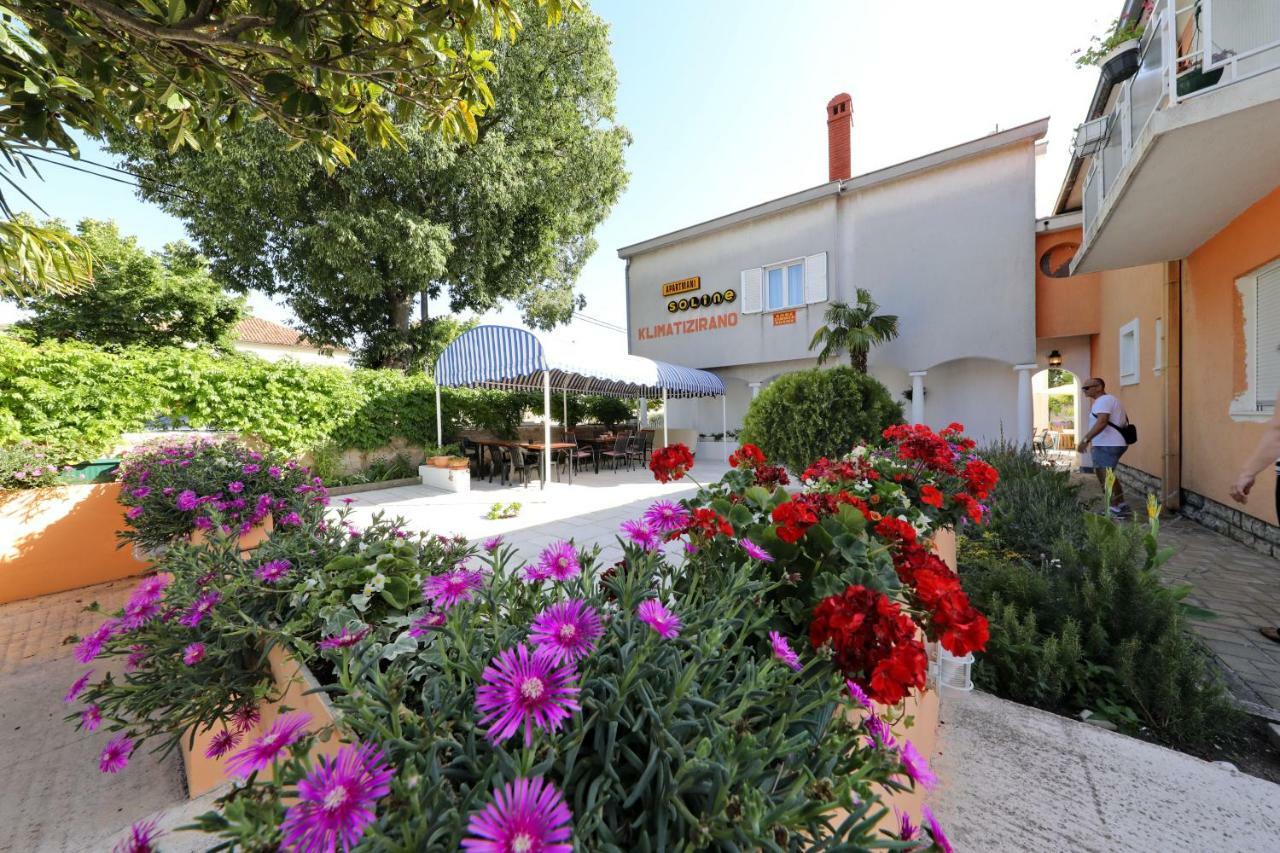 Rooms & Apartments Soline Nuove Биоград-на-Мору Экстерьер фото